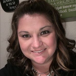 Meet your Posher, Janet